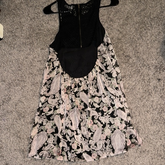 Great condition midi dress - Picture 3 of 3